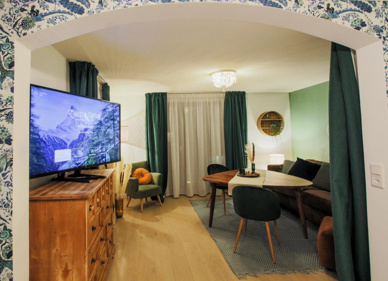 Chalet Antoine Serviced Apartments By Mirabeau Zermatt Exterior photo